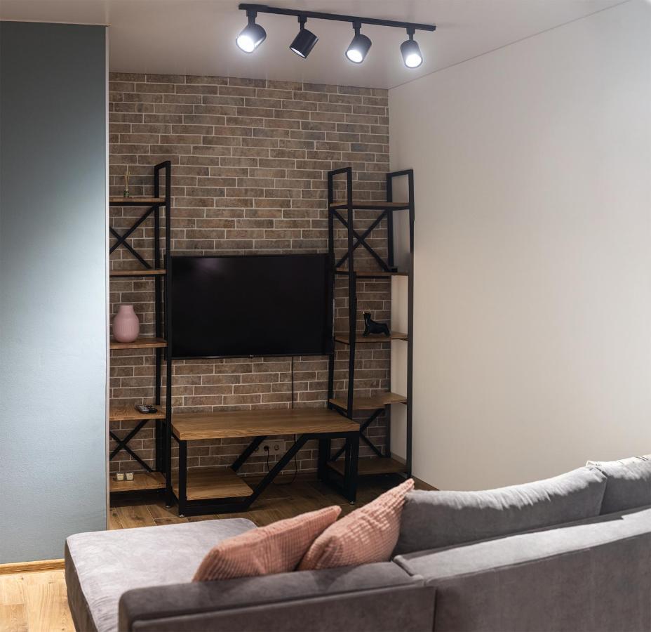Old Center Apartment *