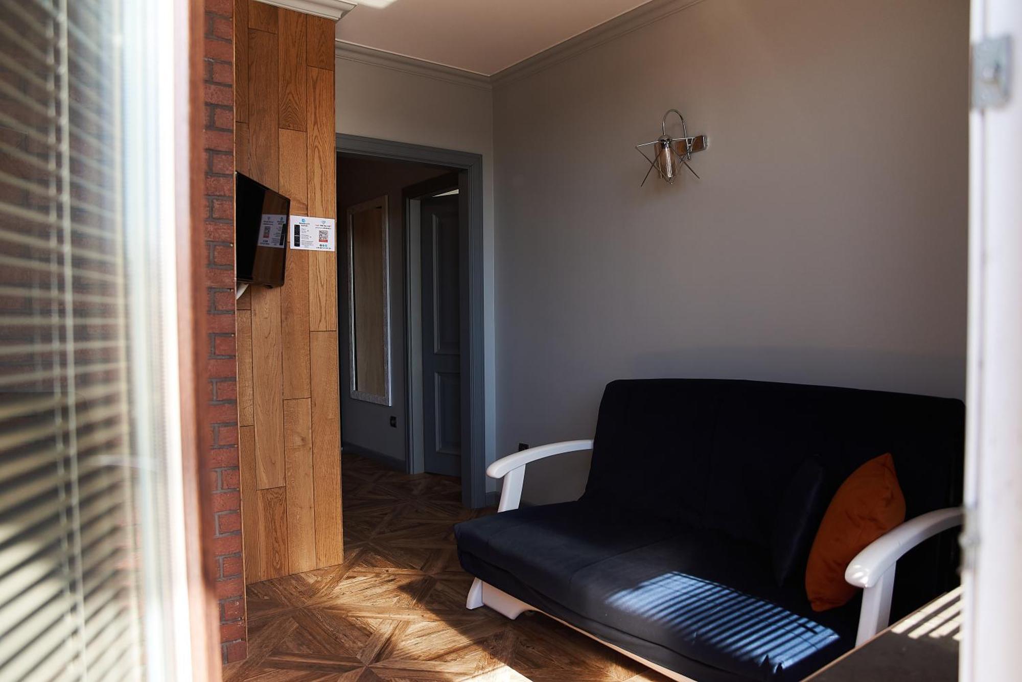 Old Center Apartment *