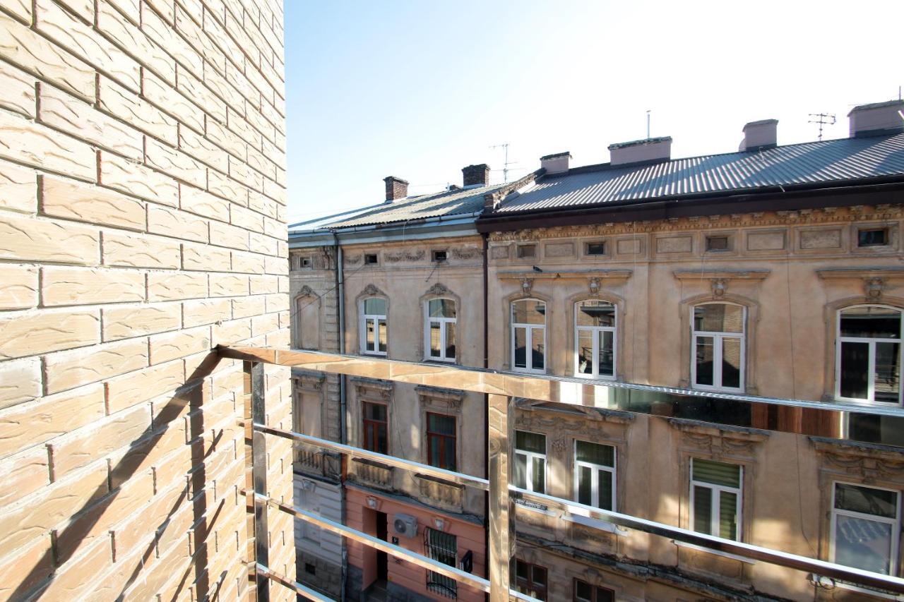Old Center Apartment *